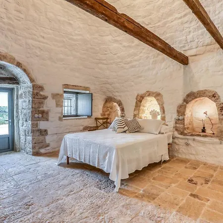 Trulli Tower Lodge *